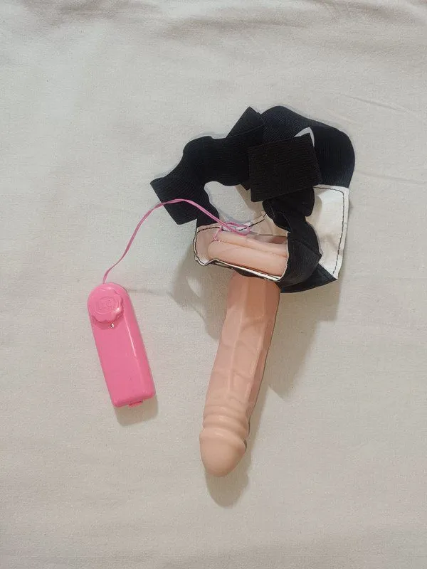 6 inch silicone vibrating strap-on belt condom skin tone – Kamahut